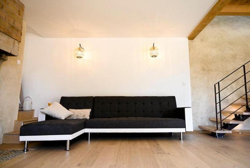 بنسيون La Loge