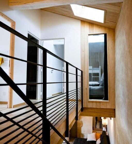 بنسيون La Loge