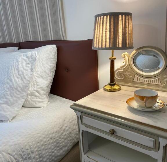 بنسيون Le Hameau De La Closerie