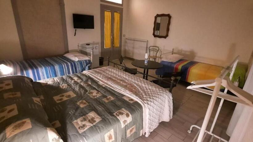 פנסיון Le Stanze Di Ginevra 2 Santa Maria A Vico