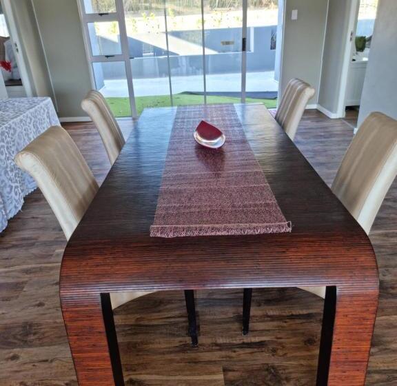 ペンション Lilitha Boutique Hotel East London