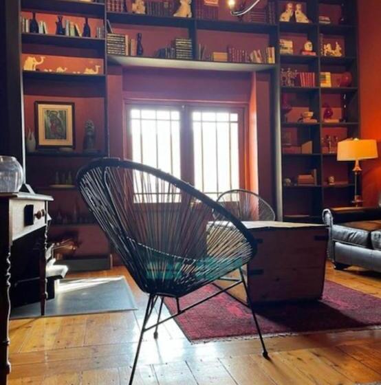 펜션 Lord Carnarvon Guesthouse