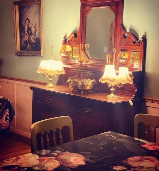 Пансион Lord Carnarvon Small