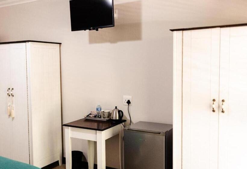 ペンション Melted Butter On Milner Guesthouse