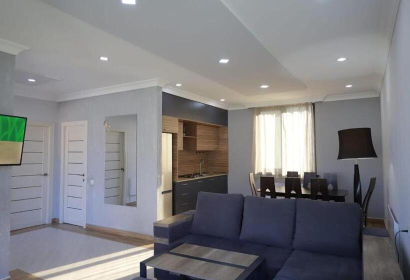 膳宿费 Modern House 2