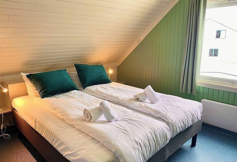 Пансион Nøtnes Midnattsol Guesthouse