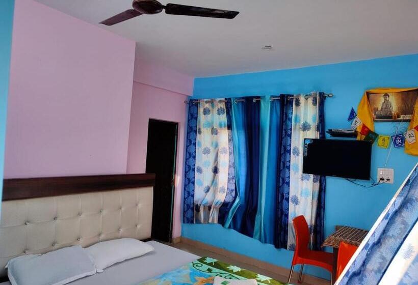 پانسیون Oyo Home 88101 The Gandola Ride View Home Stay