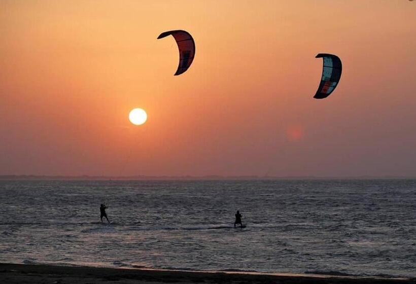 بنسيون Pousada Farol