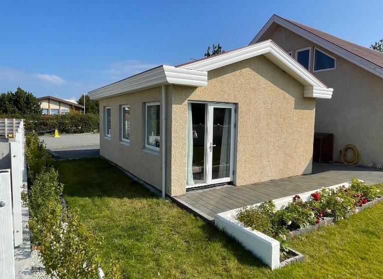 پانسیون Red Roof Retreat