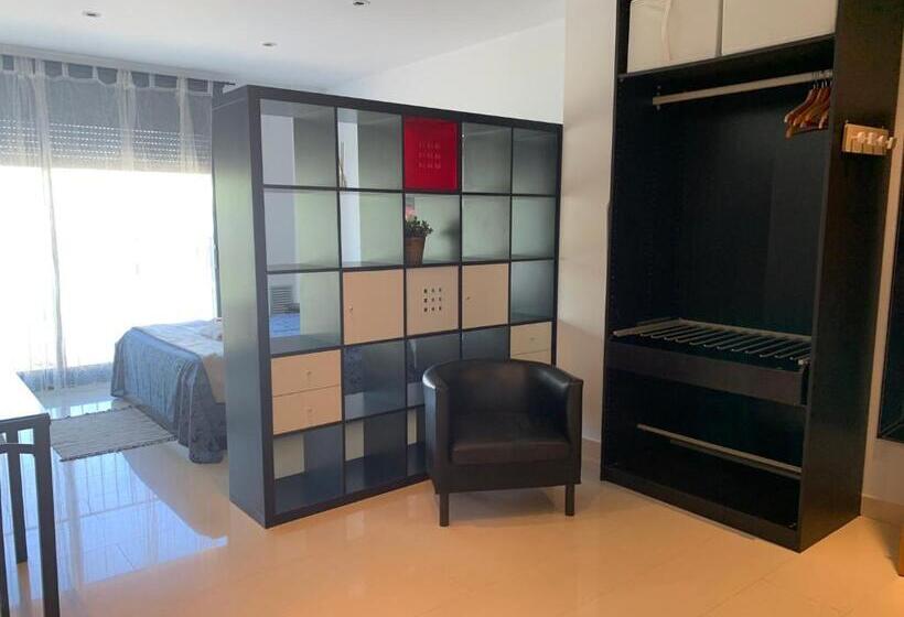 پانسیون Room In Lodge   Beautiful And Cozy Loft In The Center, Maryha Loft