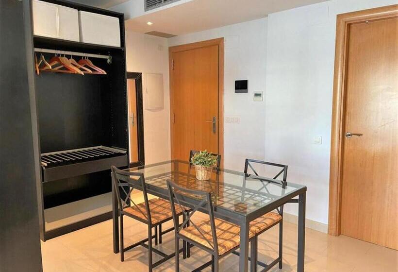 膳宿费 Room In Lodge   Beautiful And Cozy Loft In The Center, Maryha Loft