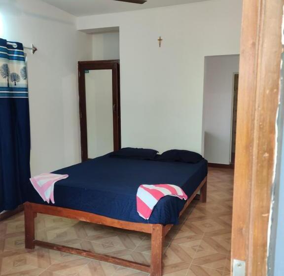 פנסיון Shalom Guests