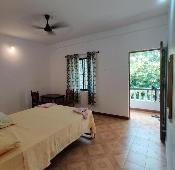 פנסיון Shalom Guests