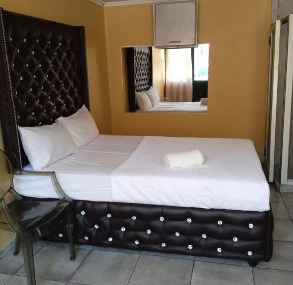 Пансион Siba S Guesthouse