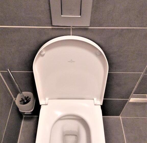 膳宿费 Sroom Stuttgart Flughafen Messe