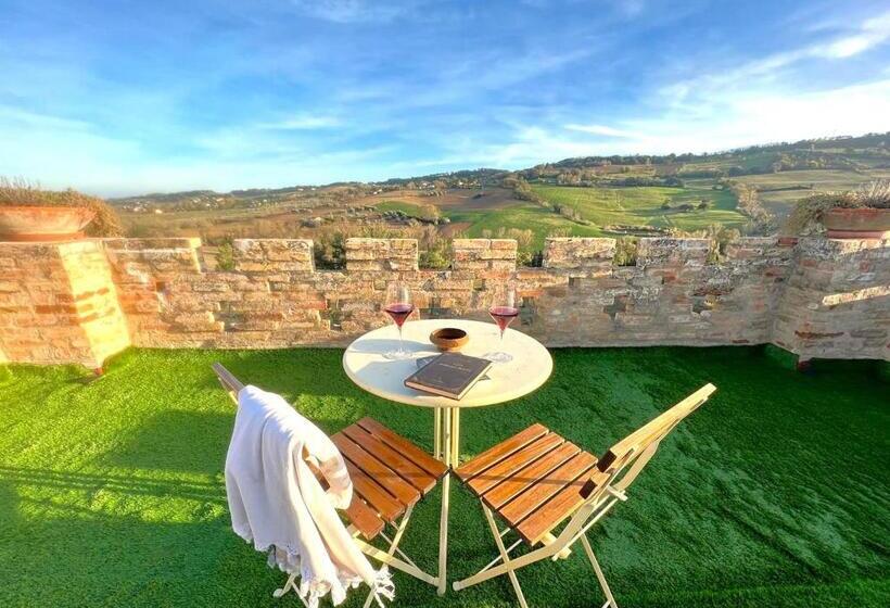 ペンション Villa Quadrifoglio