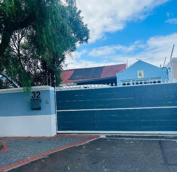 بنسيون Zithelo Guest House