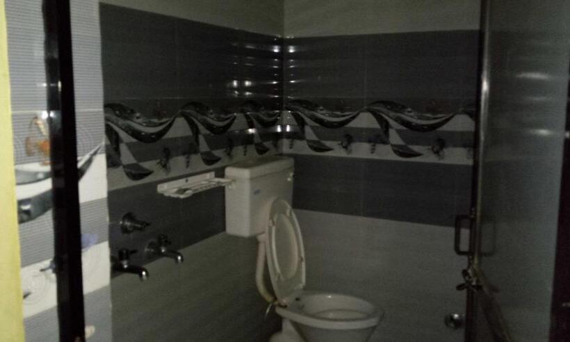 Pop Hotel Kasturi Inn