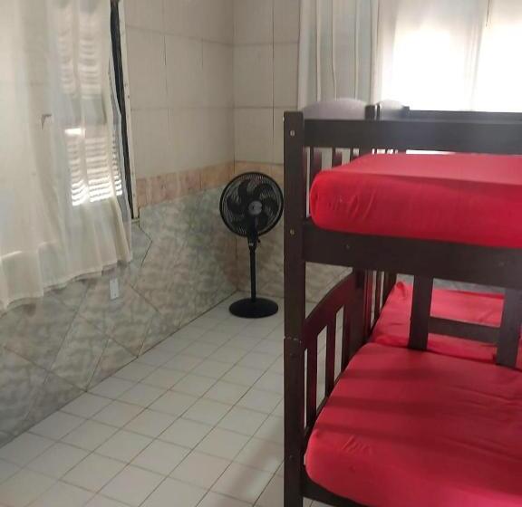 Pousada E Hostel Lua De Tomate