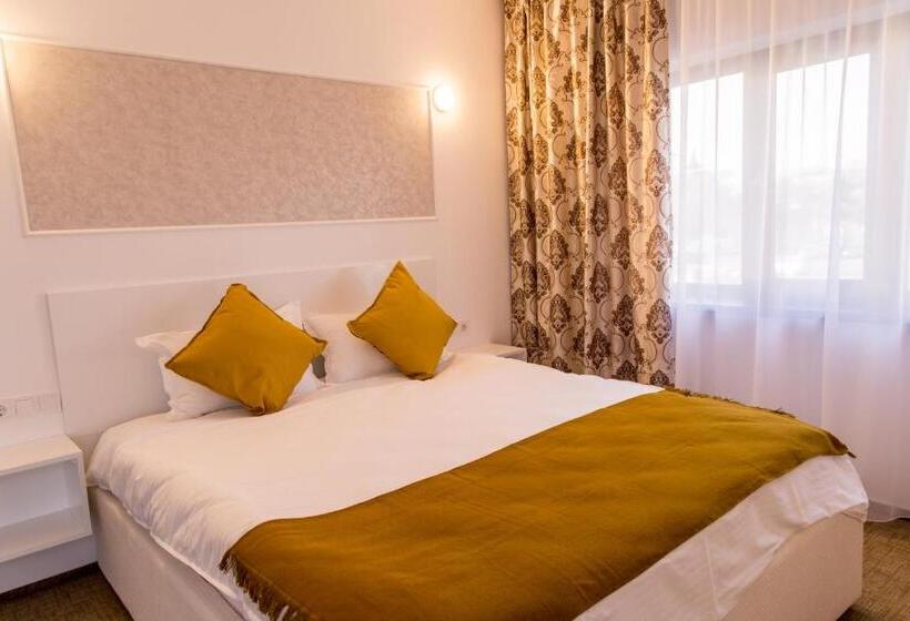 Курорт Complex Carol