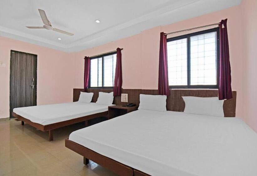 Spot On Hotel Om Residency