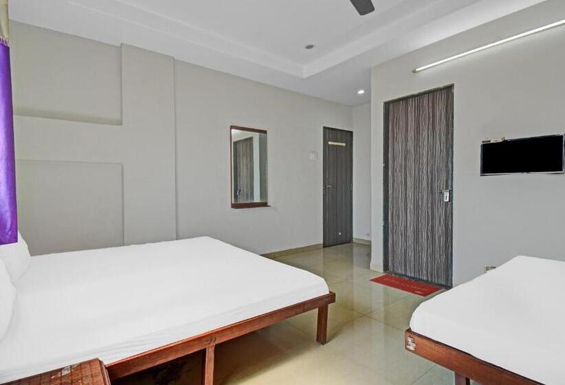 Spot On Hotel Om Residency