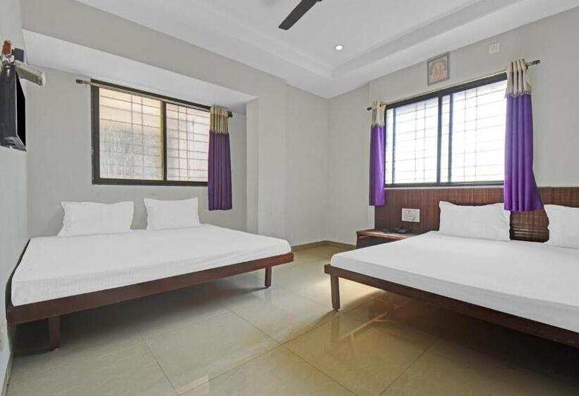 Spot On Hotel Om Residency