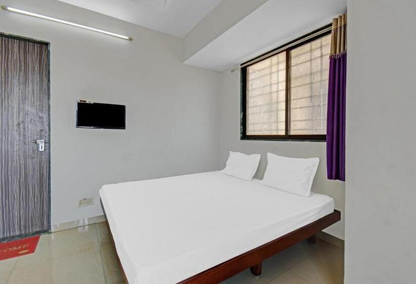 Spot On Hotel Om Residency