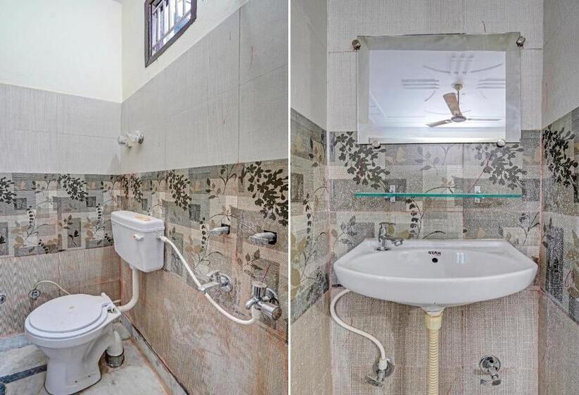 Spot On Hotel Royal Green