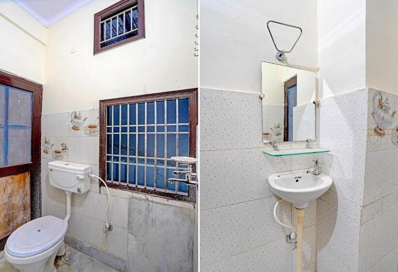 Spot On Hotel Royal Green