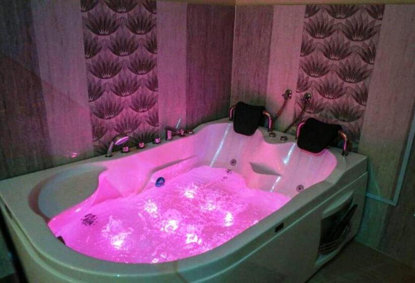 Ajwaa Almsaa Wadi Ad Dawasir