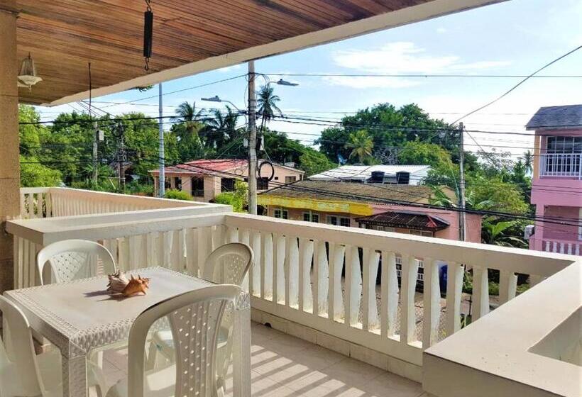 הוסטל Alojamientos Turísticos Shalain