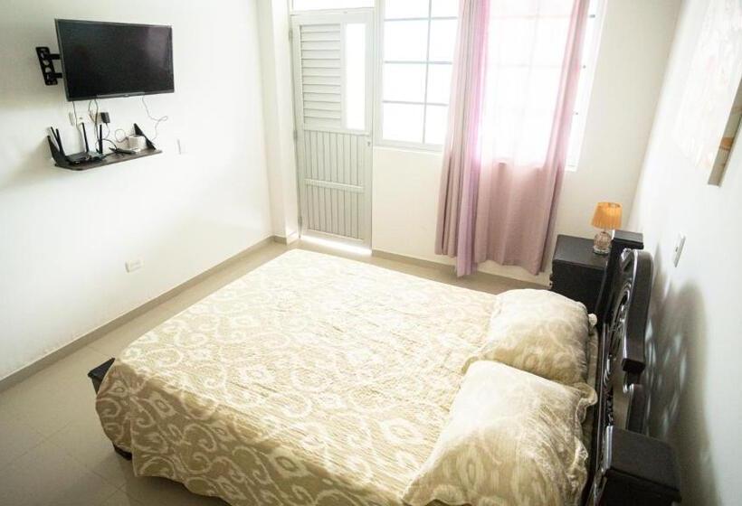 هاستل Alojamientos Turísticos Shalain