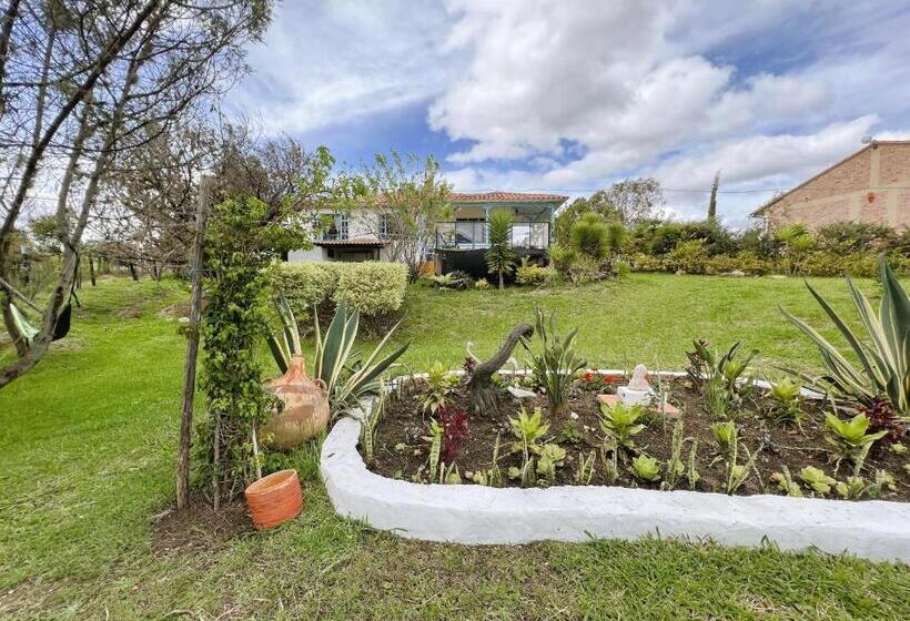 호스텔 Casa Chalet Campestre 2km