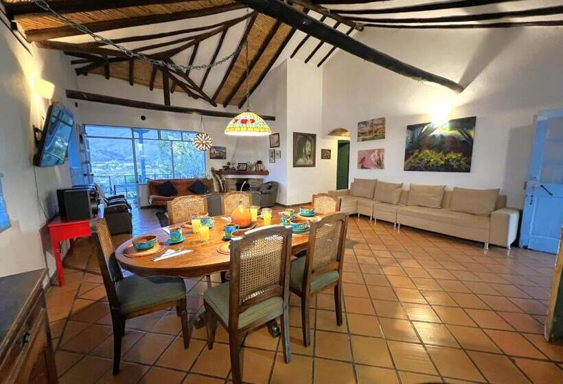 هاستل Casa Chalet Campestre 2km