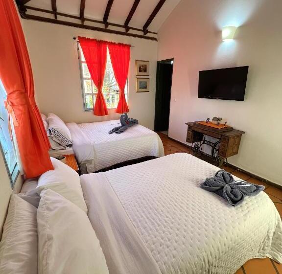 호스텔 Casa Chalet Campestre 2km