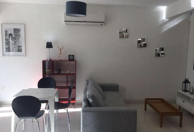 Общежитие Casa De Mar