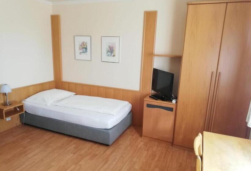 הוסטל Gasthof Kogler Greisinger