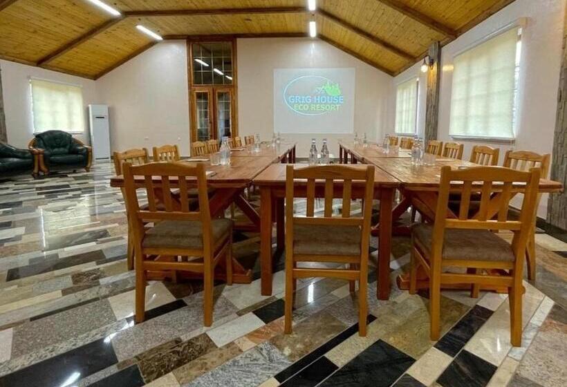 فندق صغير Grig House Eco Resort