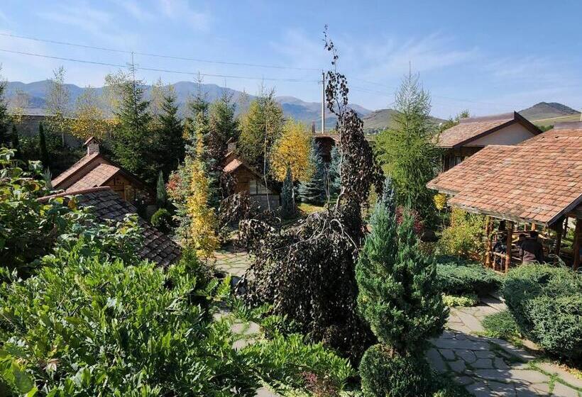 فندق صغير Grig House Eco Resort