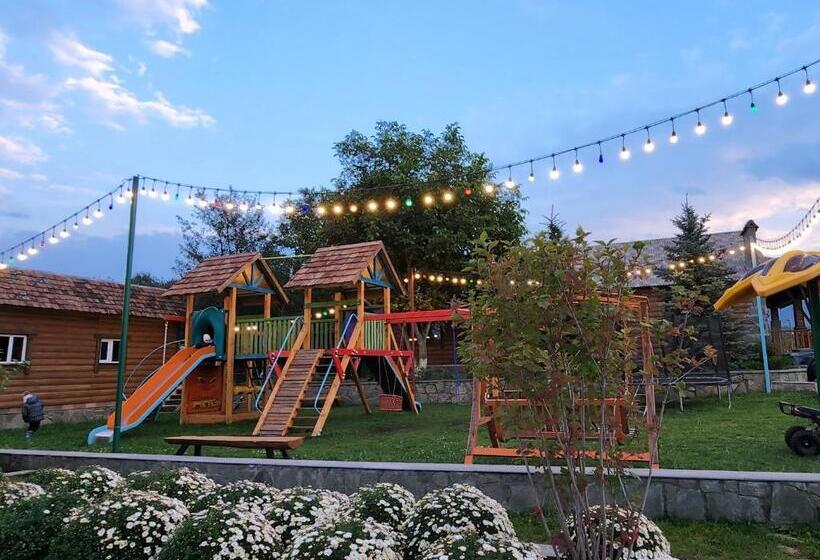 فندق صغير Grig House Eco Resort