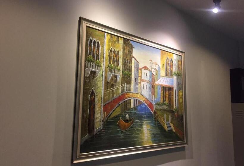 호스텔 Home Rezidence Prachinburi