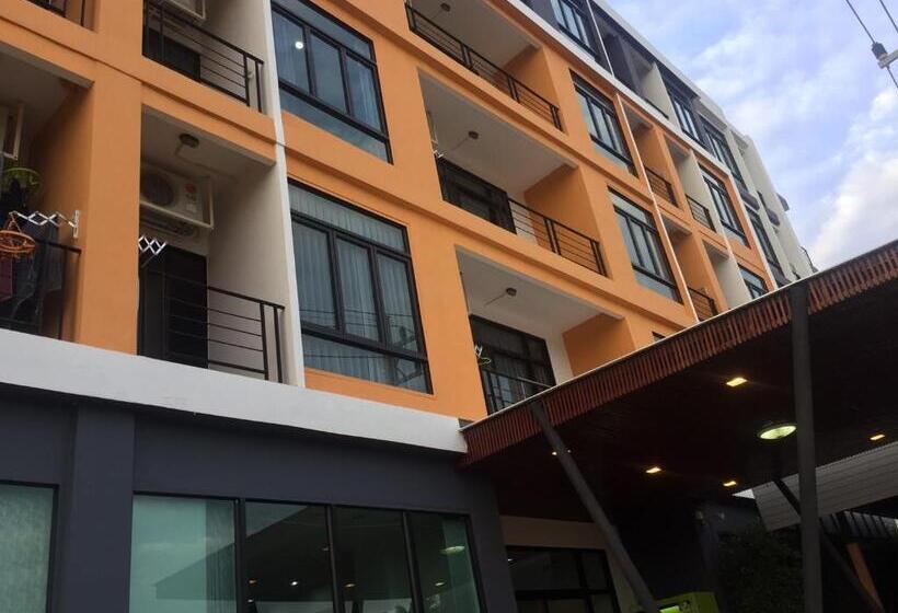 호스텔 Home Rezidence Prachinburi