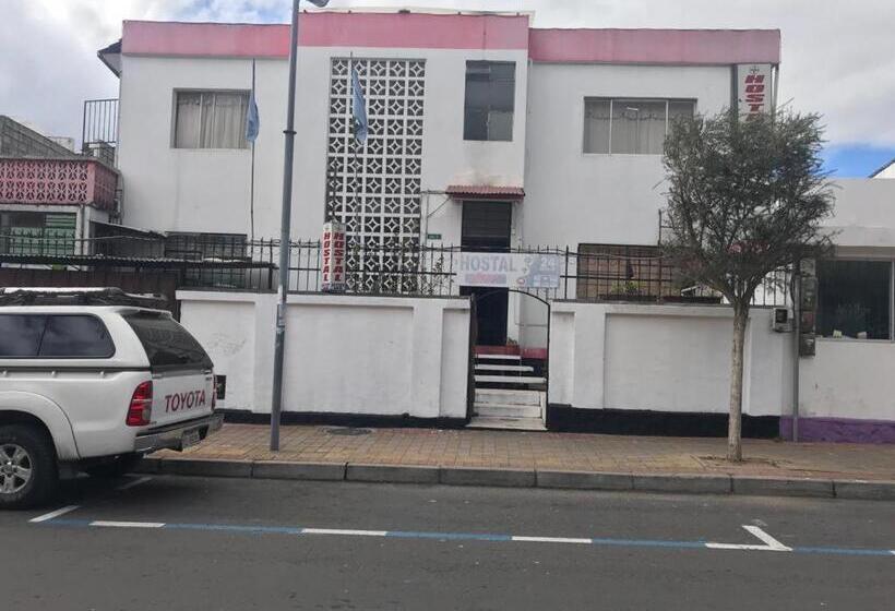 Hostel Hostal Luz Wilson