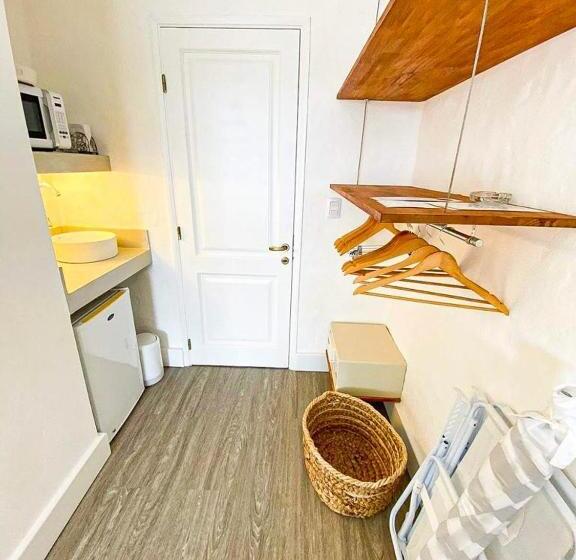 호스텔 M A R ė A