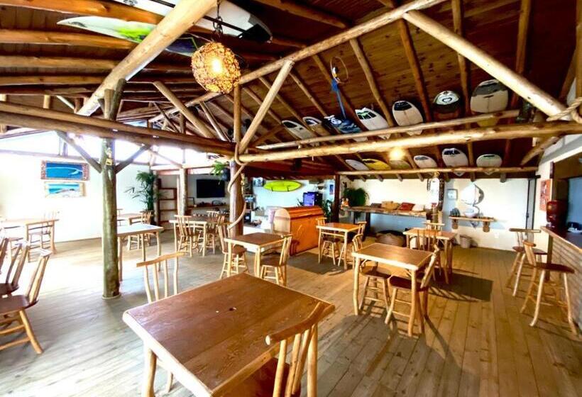 호스텔 Pousada Ondas Do Embaú