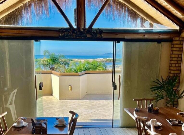 호스텔 Pousada Ondas Do Embaú