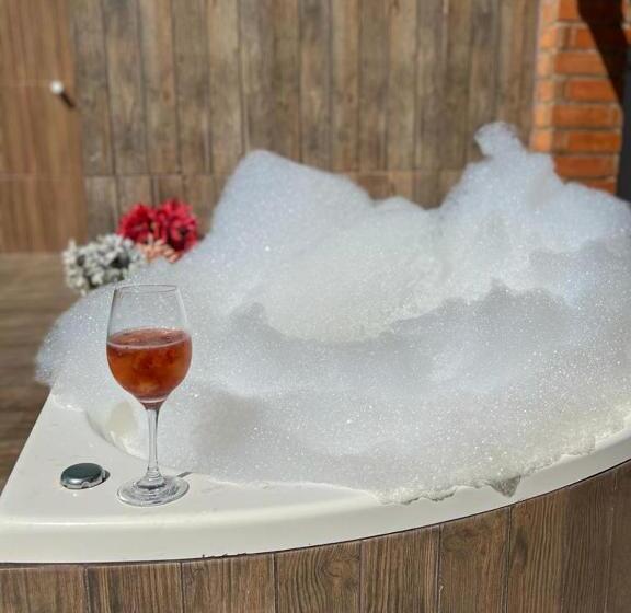 הוסטל Pousada Recanto Beach House   Cabo Frio   Rj  Unamar  Cond Florestinha   1 Min A Pé Da Praia