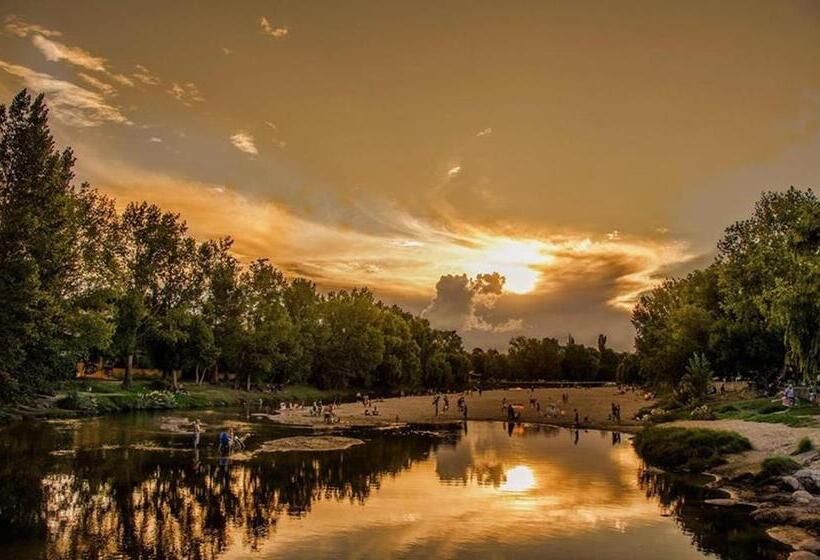 ユースホステル Sierras