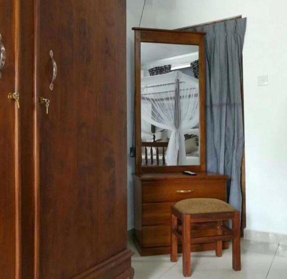 Bed and Breakfast El Corazon De Hikkaduwa